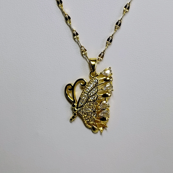 New Elegant Gold Butterfly With Clear Stones Pendant Necklace Stainless … - Picture 3 of 8